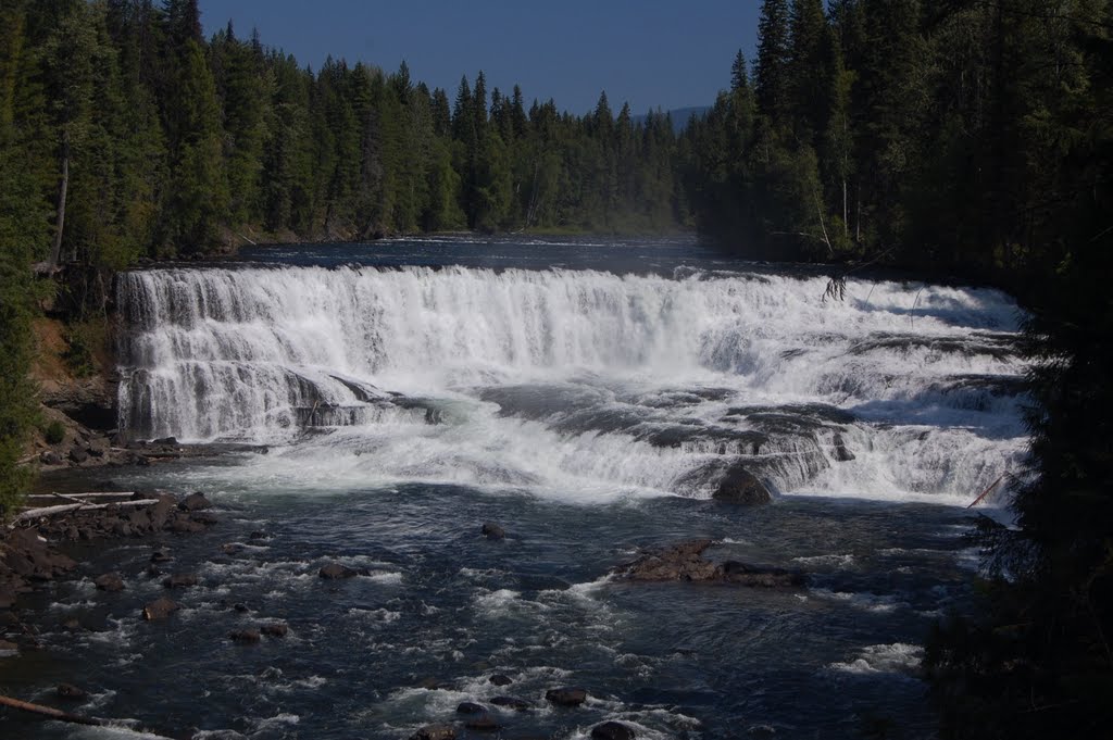 Dawson Falls, British&nbsp;Columbia