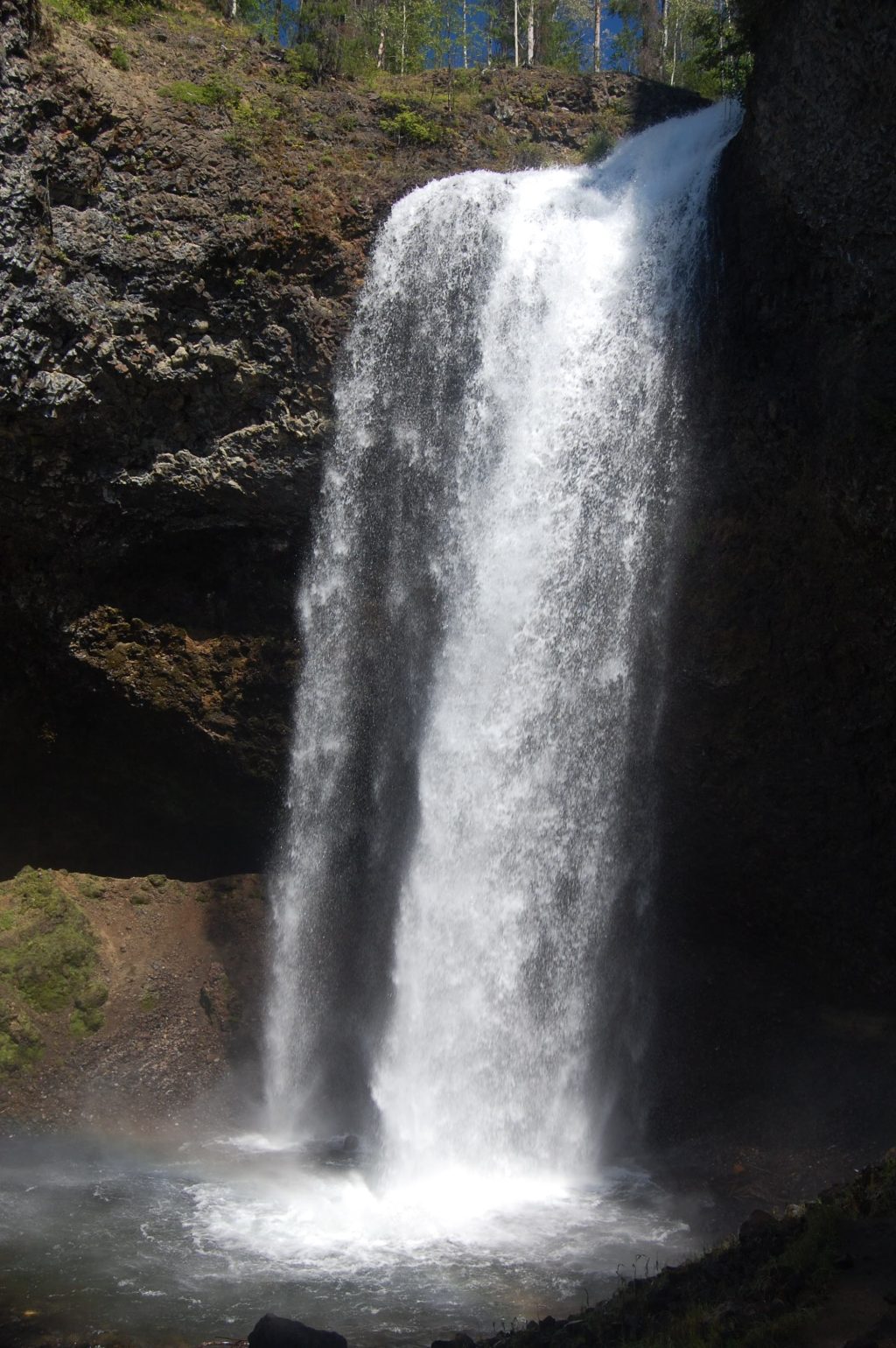 Moul Falls, British&nbsp;Columbia
