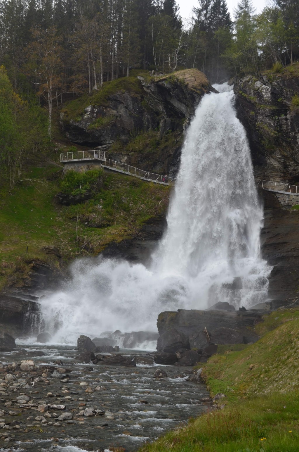 Steinsdalsfossen, Norway
