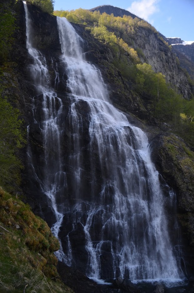 Brekkefossen is a 2000 foot / 600 foot waterfall in Norway. A long hike is required to get close to the falls, though it can also be viewed from Flåm.