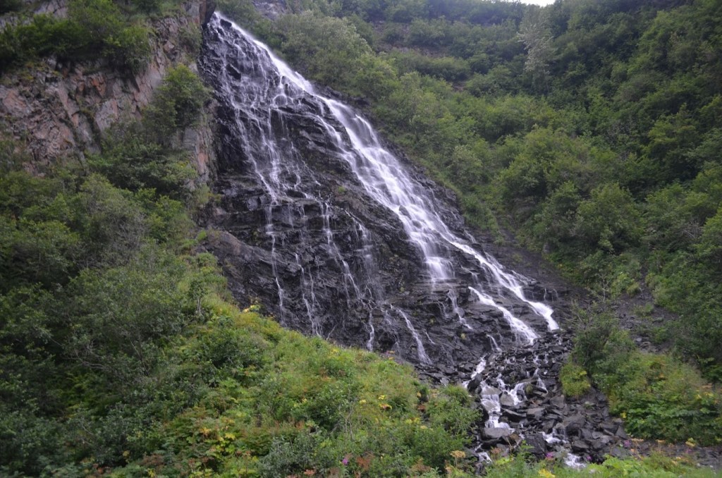 This is Horsetail Falls, a waterfall in Alaska. It is about 330 feet (100 meters) tall. 