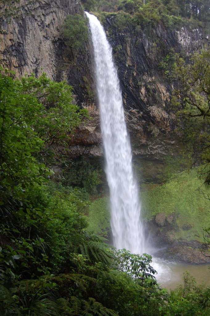 Bridal Veil Falls is a plunge waterfall in New Zealand. It is 180 feet or 55 meters tall.